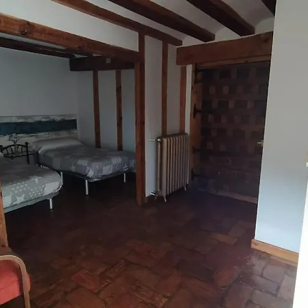 Casa Borro Jacetania-Roncal 度假居